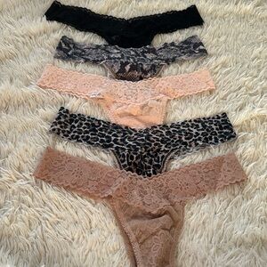 Set of 5 Hanky Panky low rise lace thongs